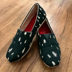 Toms Christmas Shoes